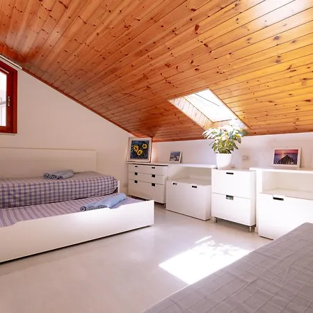 Appartamento 6 Posti Letto A Lignano Moderno Lignano Sabbiadoro