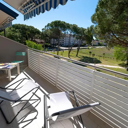 Appartamento 6 Posti Letto A Lignano Moderno *