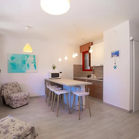 Appartamento 6 Posti Letto A Lignano Moderno Apartamento Lignano Sabbiadoro